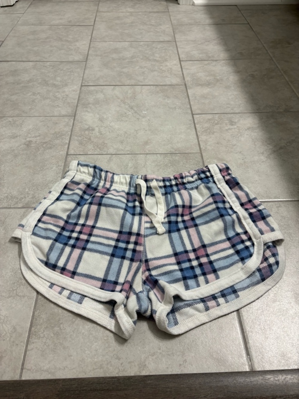 Cozy Plaid Tie-Waist Women's Lounge Pajama Shorts - Blue & Pink from Aeropostale